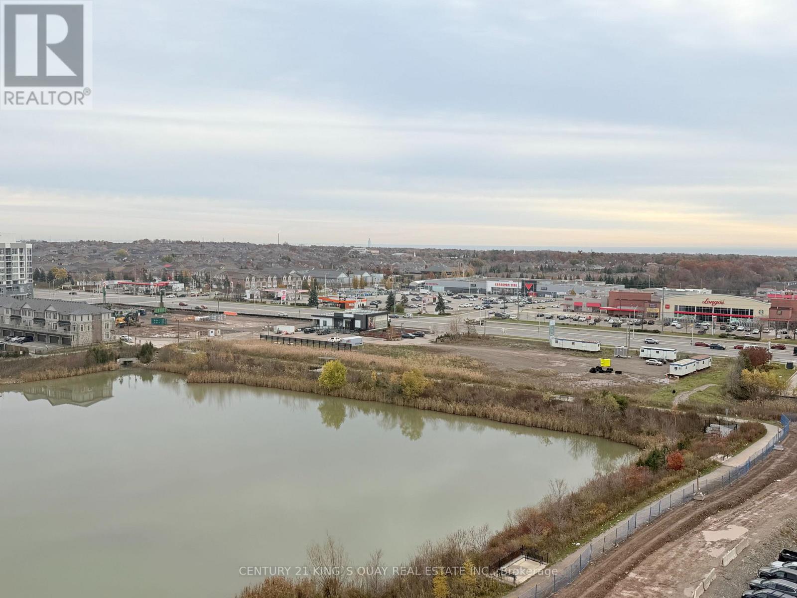 1107 - 3071 Trafalgar Road, Oakville, Ontario  L6H 8C6 - Photo 4 - W12549448