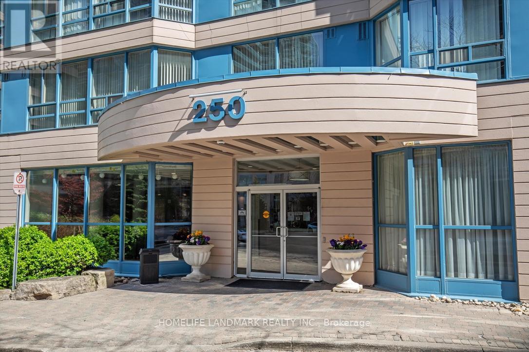 704 - 250 Webb Drive, Mississauga, Ontario  L5B 3Z4 - Photo 2 - W12549450