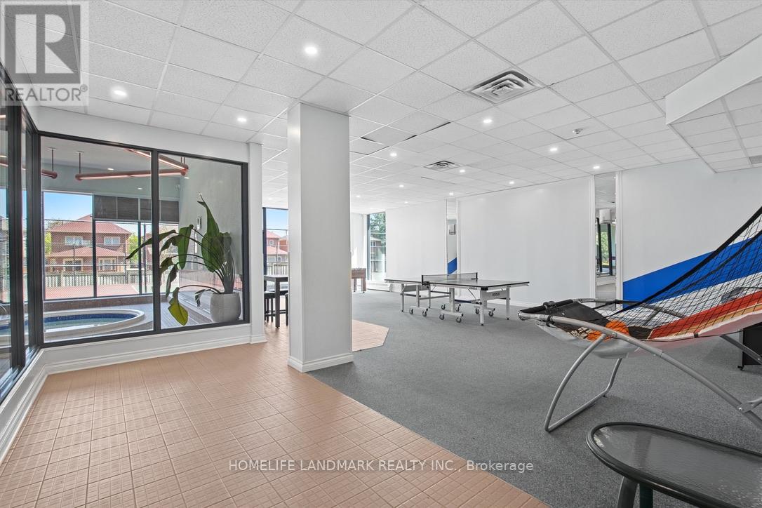 704 - 250 Webb Drive, Mississauga, Ontario  L5B 3Z4 - Photo 23 - W12549450