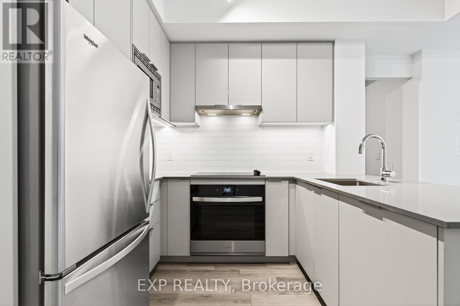 411 - 3071 Trafalgar Road, Oakville, Ontario  L6H 8C6 - Photo 17 - W12549468