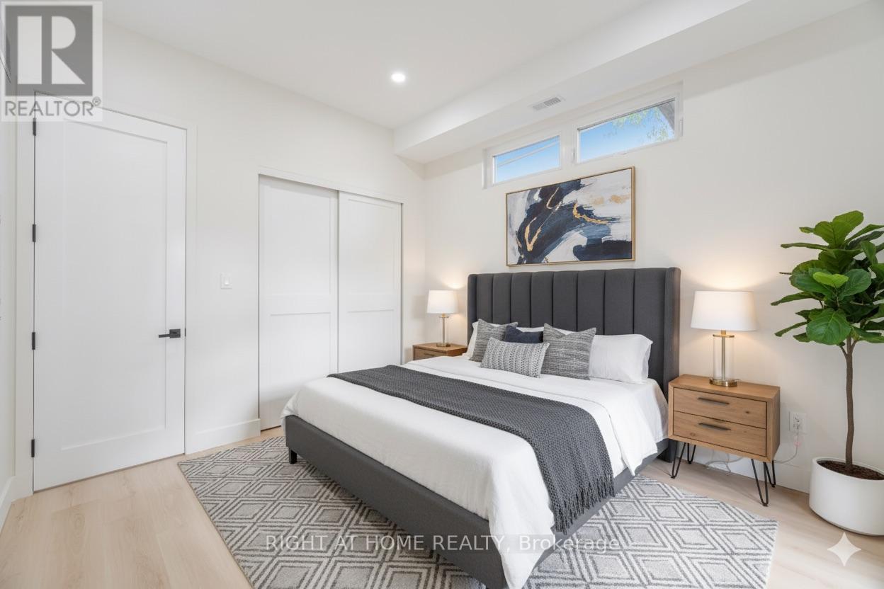 Garden Suite - 25 Templar Drive, Toronto, Ontario  M9R 3C6 - Photo 10 - W12549470