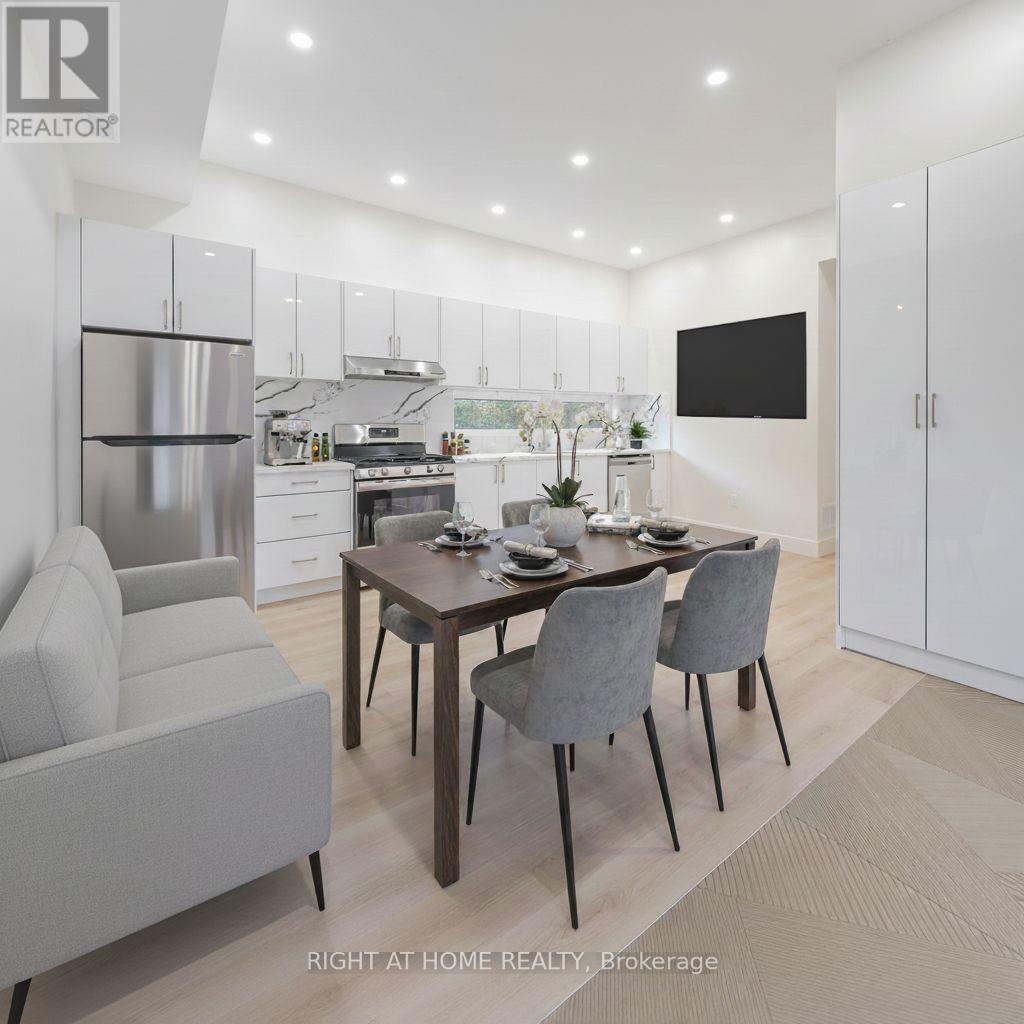 Garden Suite - 25 Templar Drive, Toronto, Ontario  M9R 3C6 - Photo 5 - W12549470