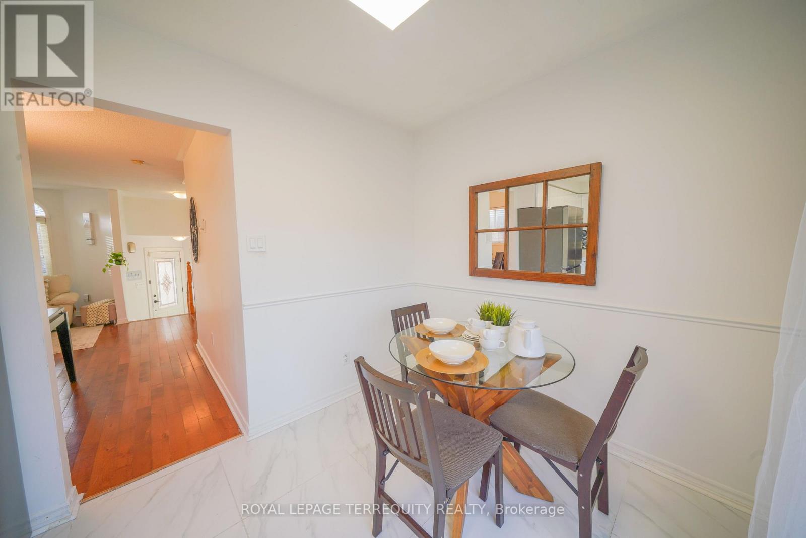 145 Springview Drive, Brampton, Ontario  L6X 4K2 - Photo 13 - W12549474