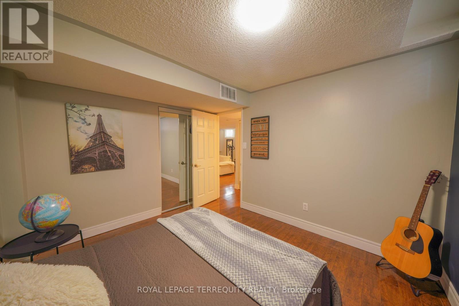 145 Springview Drive, Brampton, Ontario  L6X 4K2 - Photo 29 - W12549474