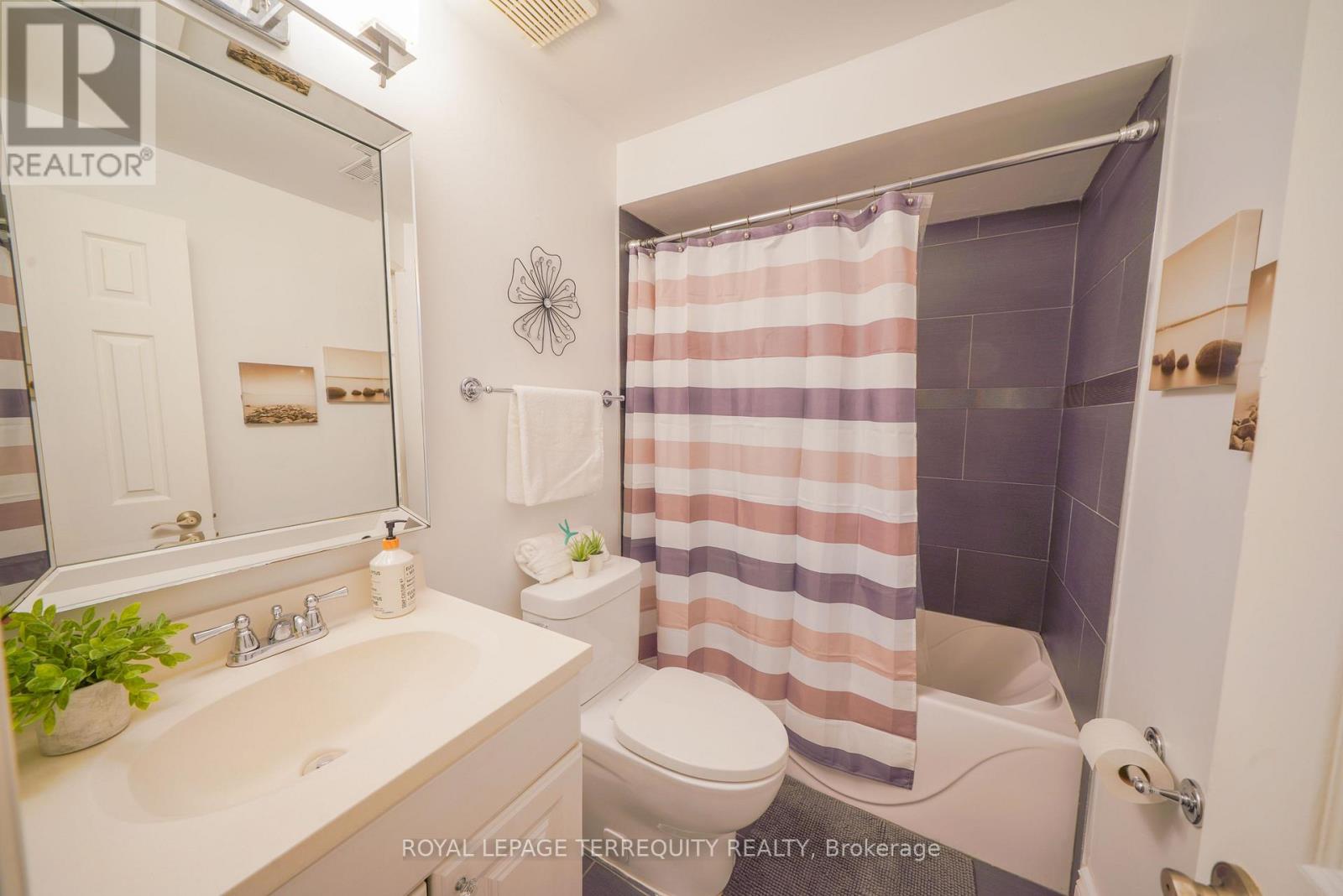 145 Springview Drive, Brampton, Ontario  L6X 4K2 - Photo 34 - W12549474