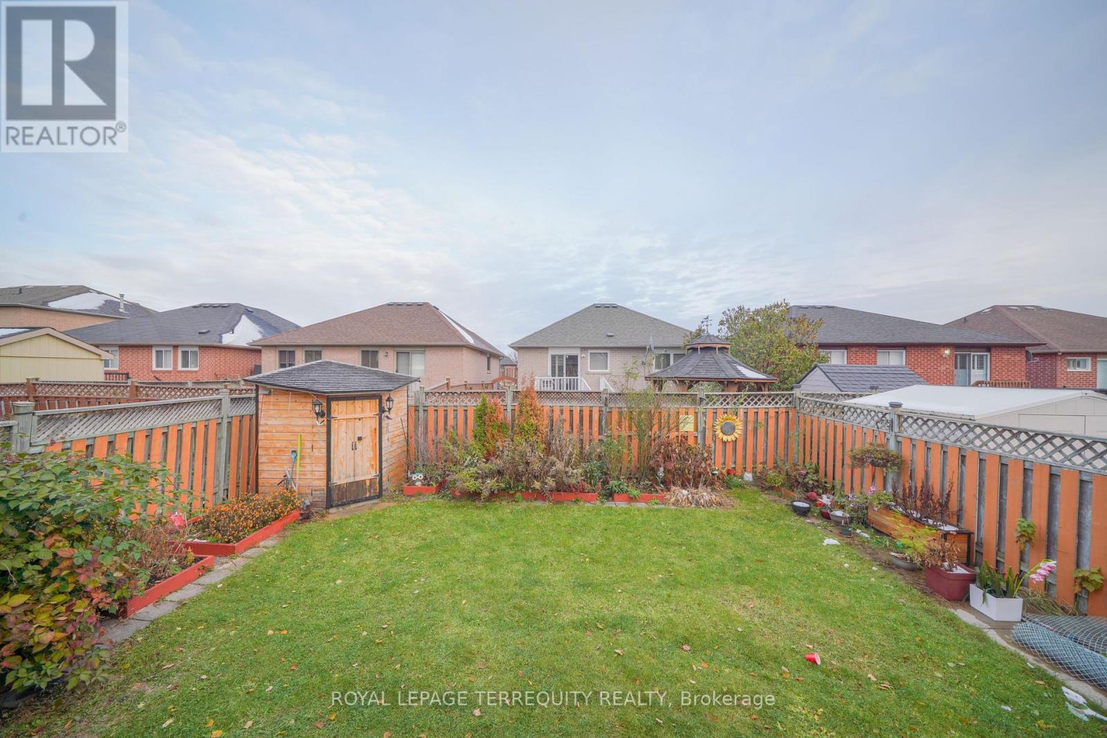 145 Springview Drive, Brampton, Ontario  L6X 4K2 - Photo 37 - W12549474