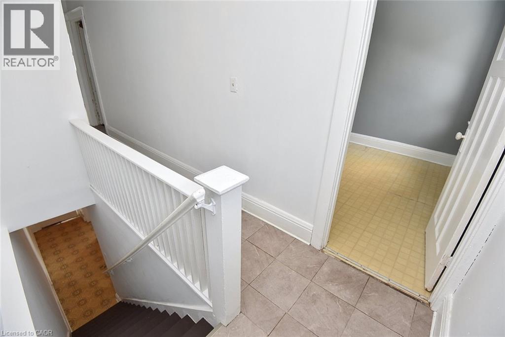 69 Gage Avenue N, Hamilton, Ontario  L8L 6Z8 - Photo 12 - 40788133