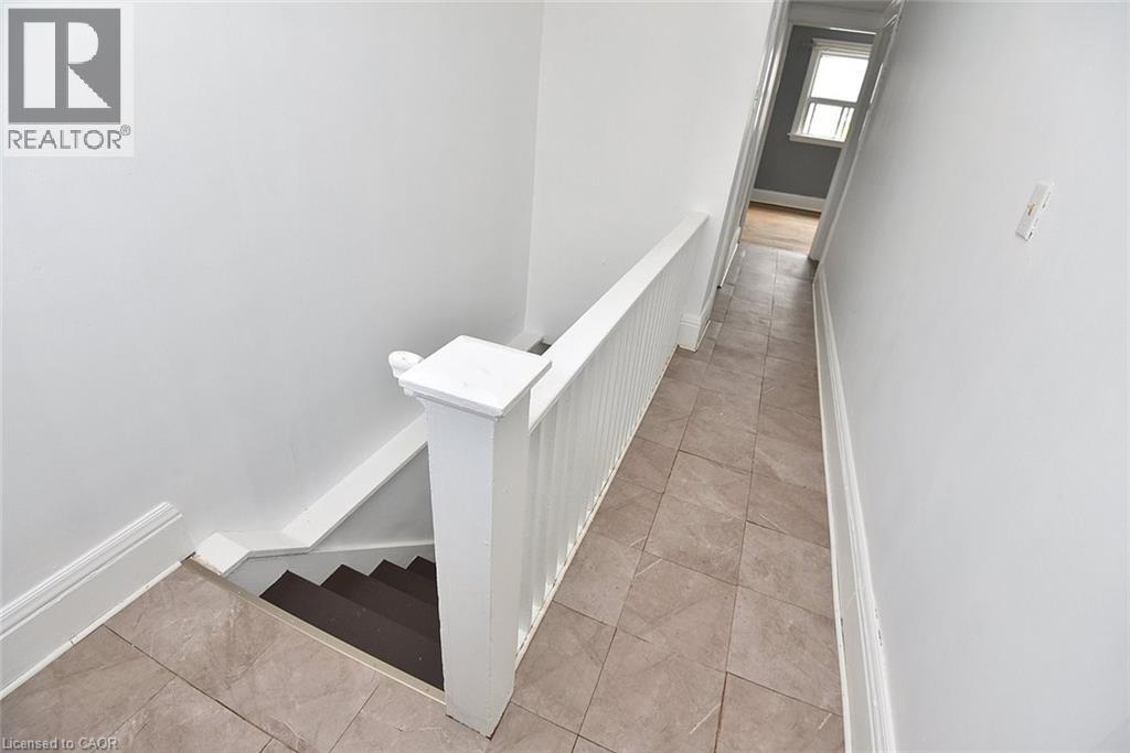 69 Gage Avenue N, Hamilton, Ontario  L8L 6Z8 - Photo 14 - 40788133