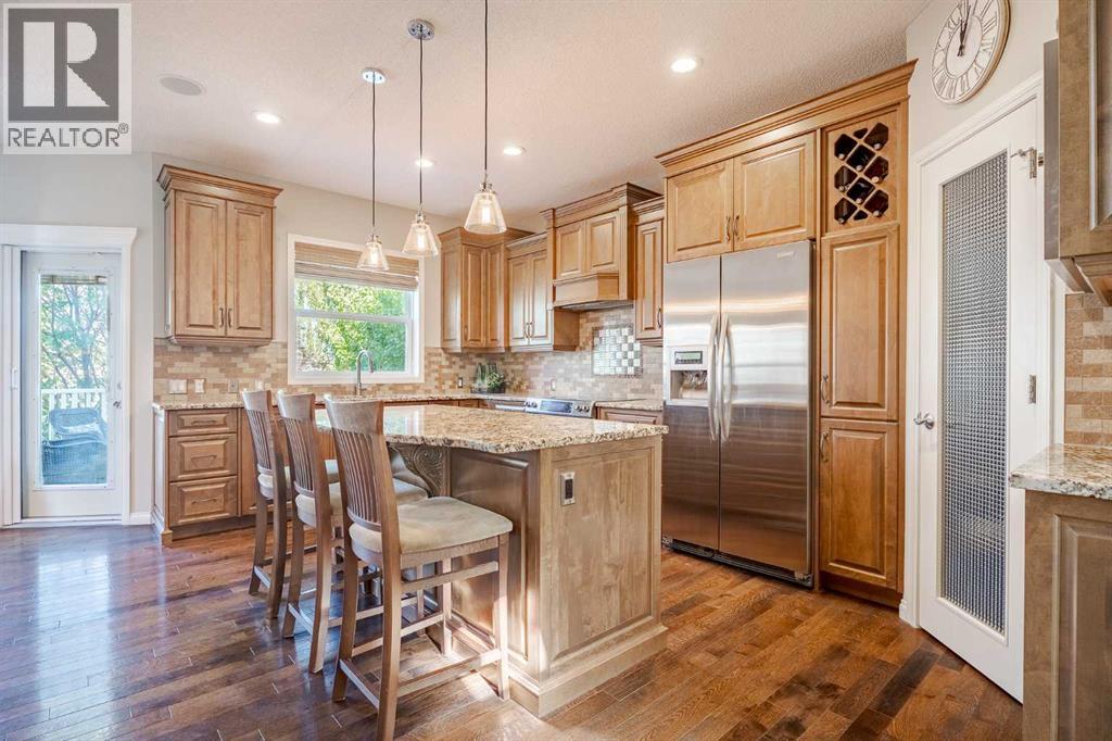 100 Coopers Heights Sw, Airdrie, Alberta  T4B 2S1 - Photo 11 - A2259009