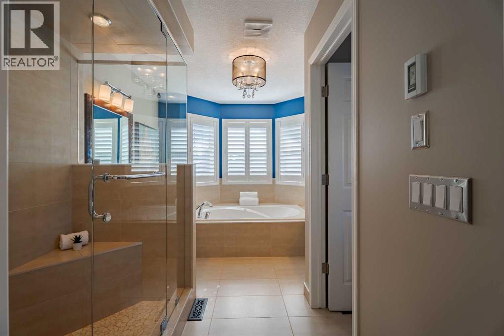 100 Coopers Heights Sw, Airdrie, Alberta  T4B 2S1 - Photo 17 - A2259009