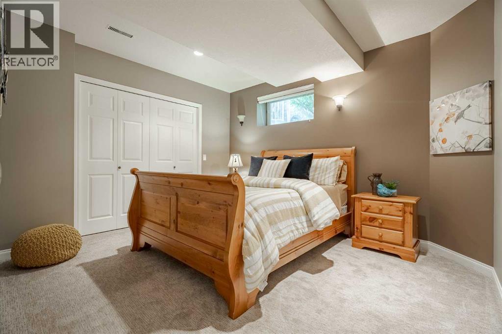 100 Coopers Heights Sw, Airdrie, Alberta  T4B 2S1 - Photo 27 - A2259009