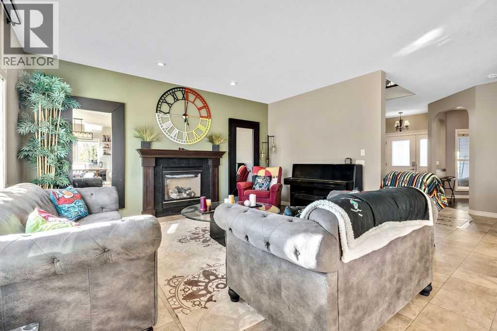 30 Drake Landing Road, Okotoks, Alberta  T1S 2M2 - Photo 5 - A2266398