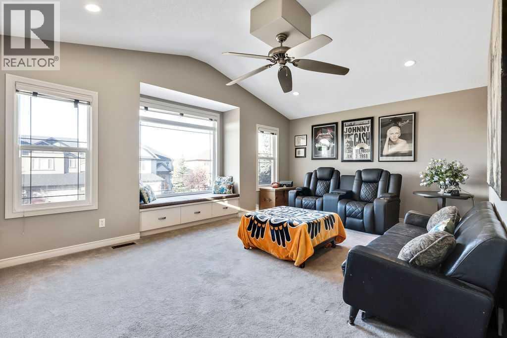 30 Drake Landing Road, Okotoks, Alberta  T1S 2M2 - Photo 17 - A2266398