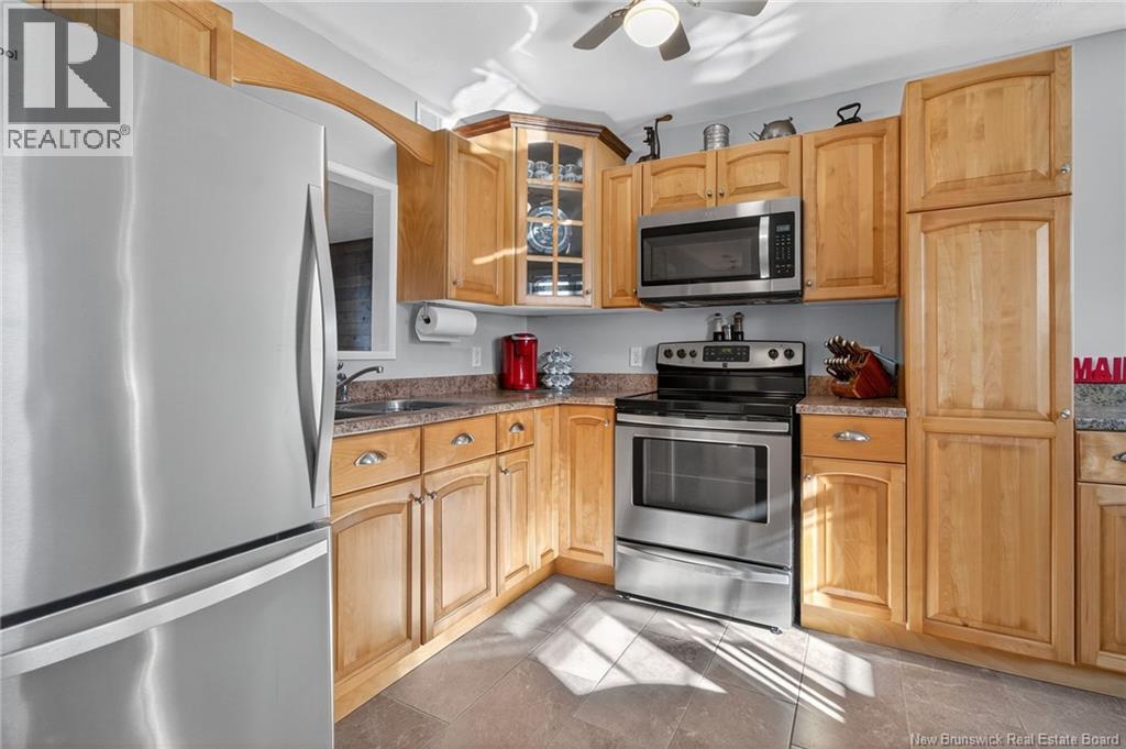 500 Champlain, Dieppe, New Brunswick  E1A 1P4 - Photo 12 - NB128261