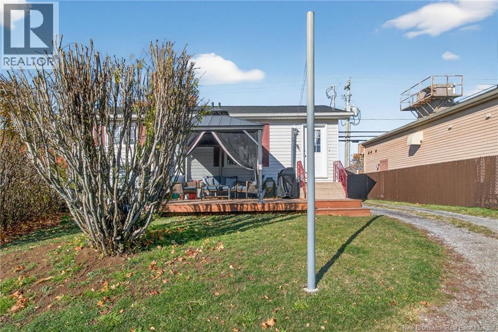 500 Champlain, Dieppe, New Brunswick  E1A 1P4 - Photo 5 - NB128261