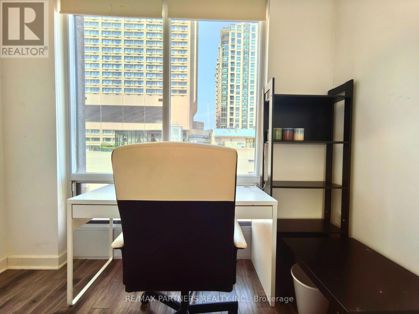 1202 - 85 Bloor Street, Toronto, Ontario  M4W 1B4 - Photo 5 - C12549490