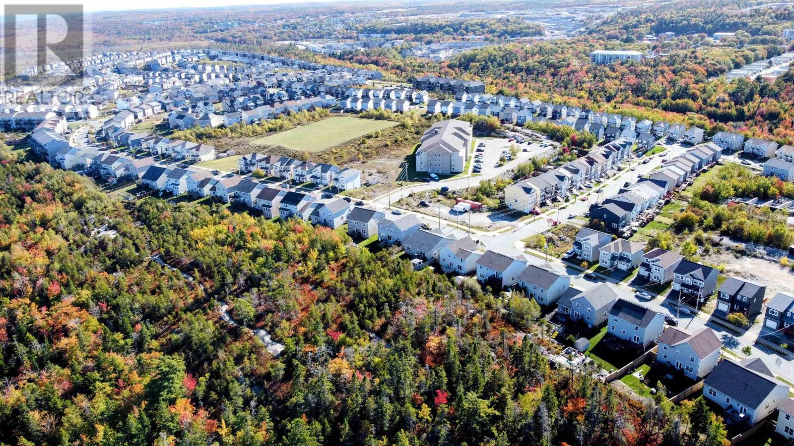 Property at 86 Alabaster Way image 2