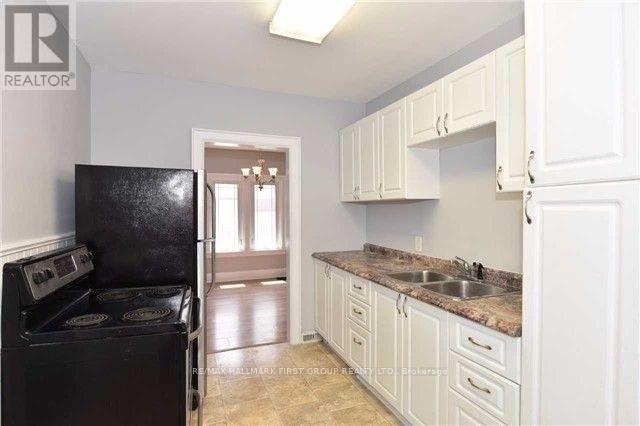 Upper - 93 Park Road S, Oshawa, Ontario  L1J 4G7 - Photo 10 - E12549486