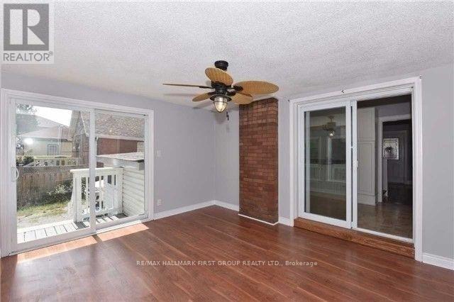 Upper - 93 Park Road S, Oshawa, Ontario  L1J 4G7 - Photo 11 - E12549486