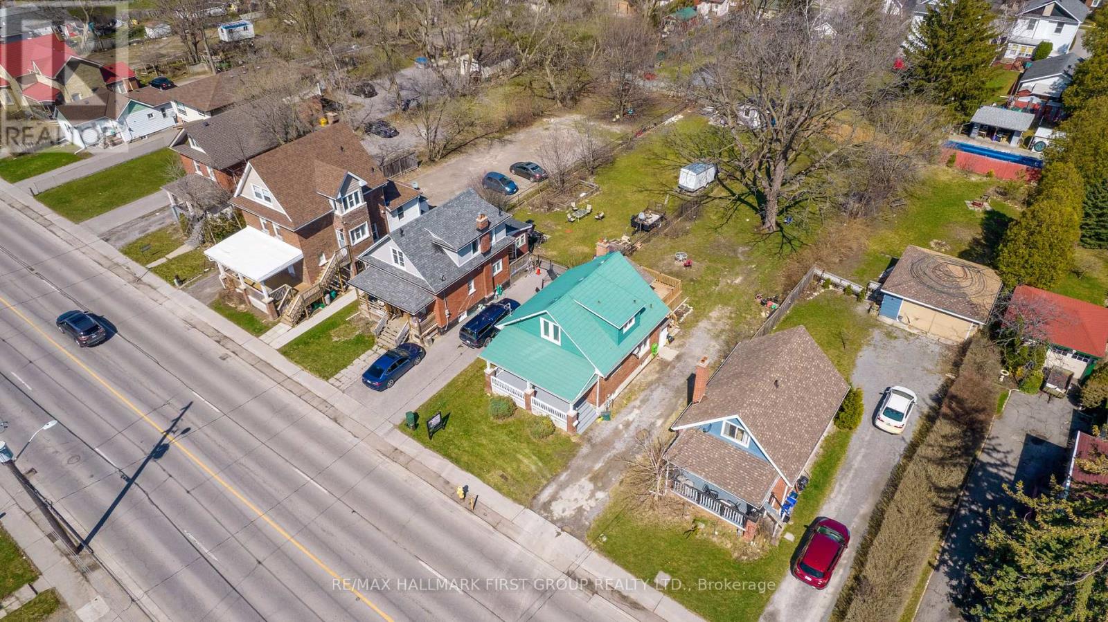 Upper - 93 Park Road S, Oshawa, Ontario  L1J 4G7 - Photo 2 - E12549486