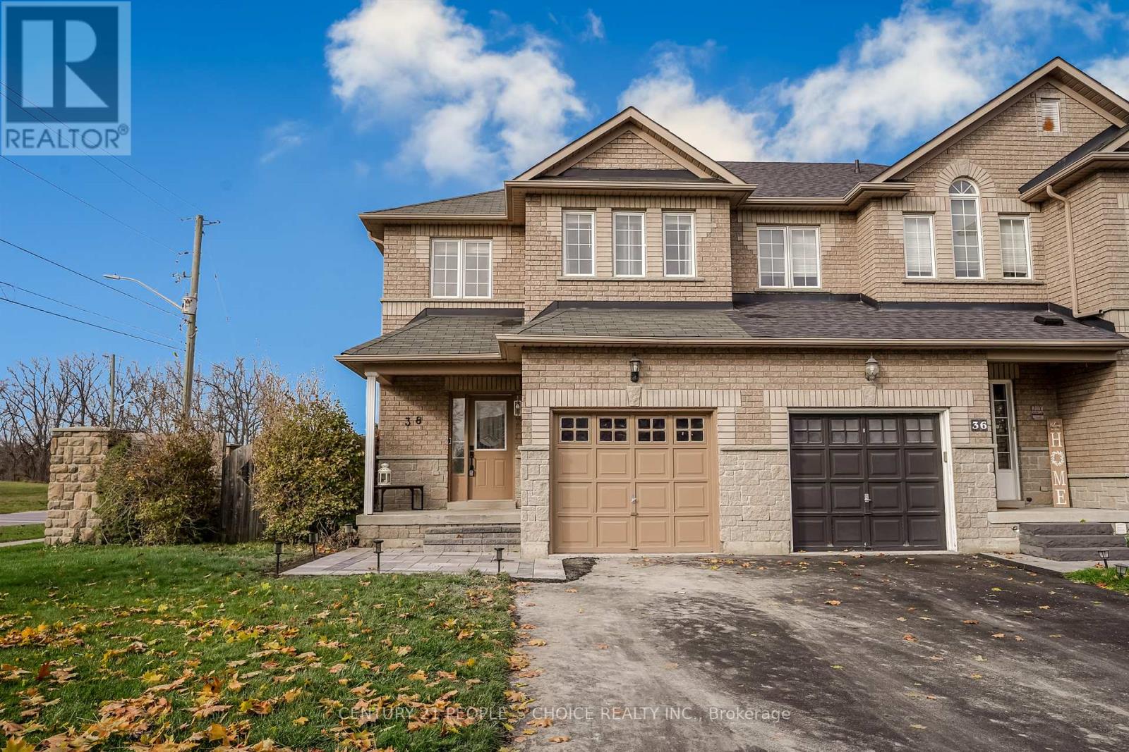 38 TAFT PLACE, Clarington, Ontario