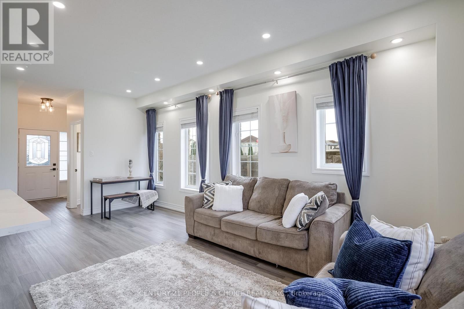 38 Taft Place, Clarington, Ontario  L1C 5M6 - Photo 10 - E12549488