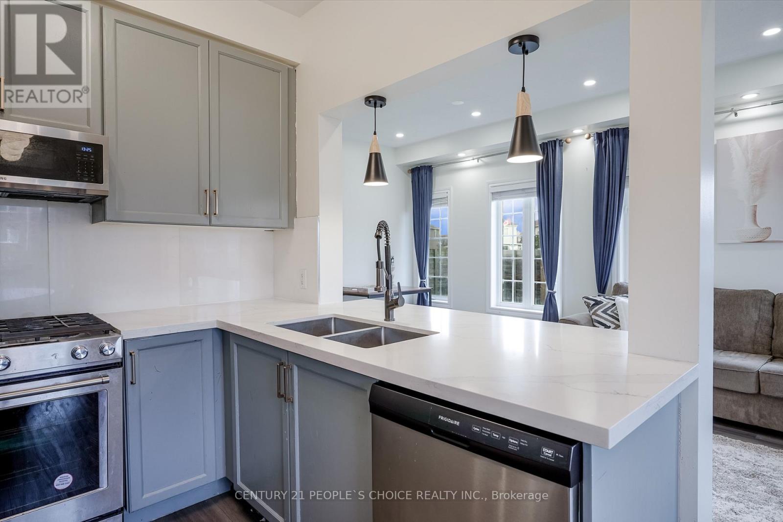 38 Taft Place, Clarington, Ontario  L1C 5M6 - Photo 14 - E12549488