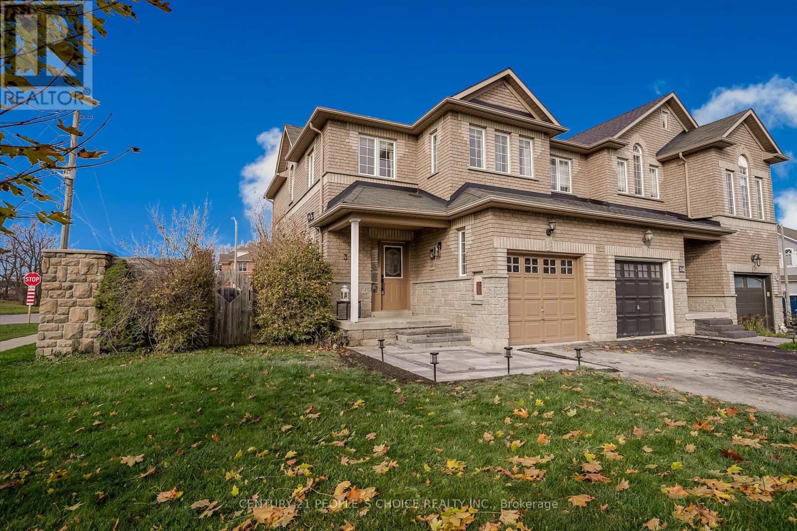 38 Taft Place, Clarington, Ontario  L1C 5M6 - Photo 2 - E12549488