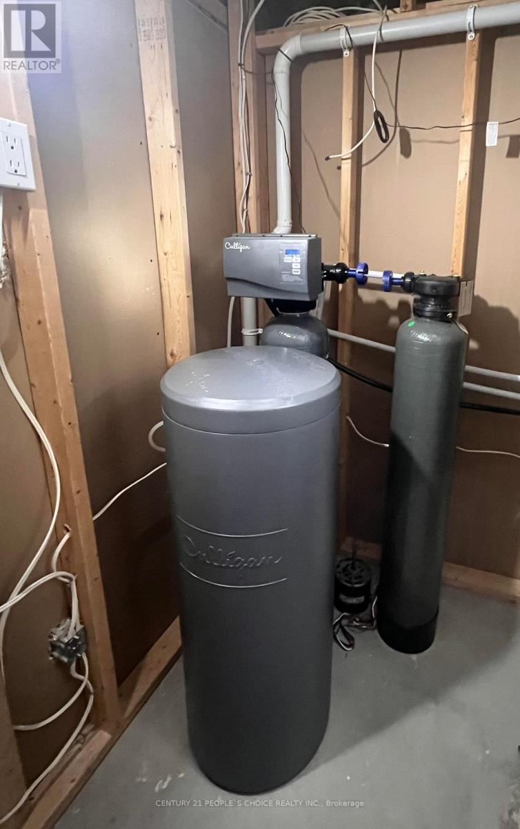 38 Taft Place, Clarington, Ontario  L1C 5M6 - Photo 37 - E12549488