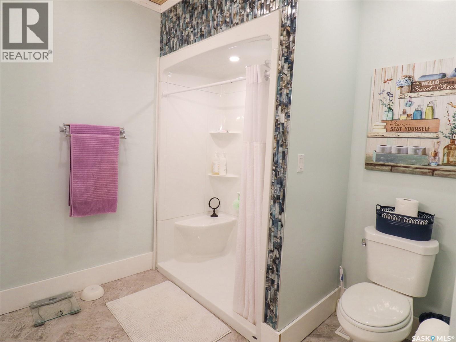 1310 Buick Street, Cadillac, Saskatchewan  S0N 0K0 - Photo 18 - SK024134