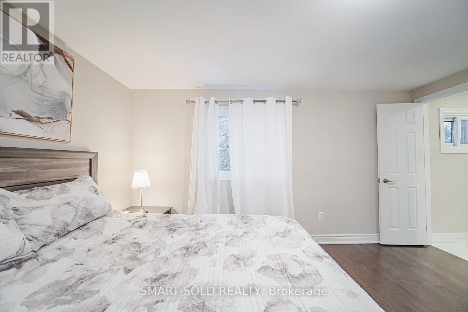 60 Steepleview Crescent, Richmond Hill, Ontario  L4C 9R3 - Photo 27 - N12535584