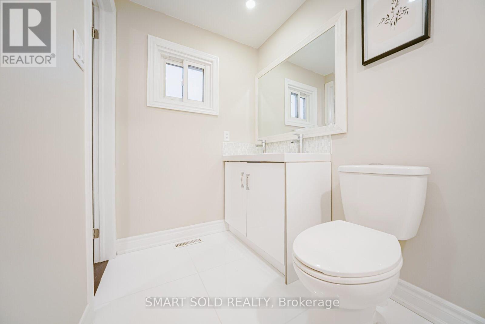 60 Steepleview Crescent, Richmond Hill, Ontario  L4C 9R3 - Photo 28 - N12535584