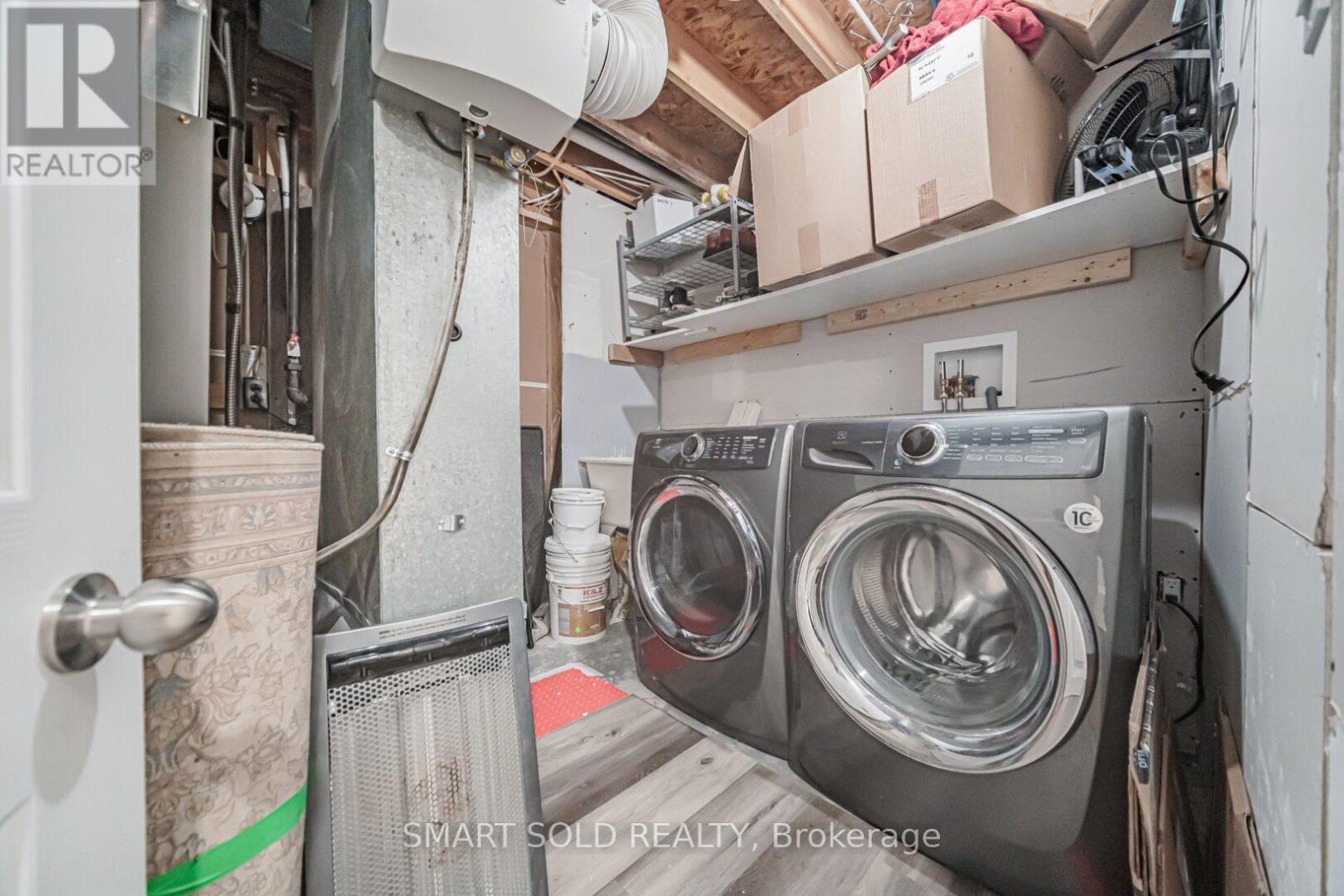 60 Steepleview Crescent, Richmond Hill, Ontario  L4C 9R3 - Photo 47 - N12535584