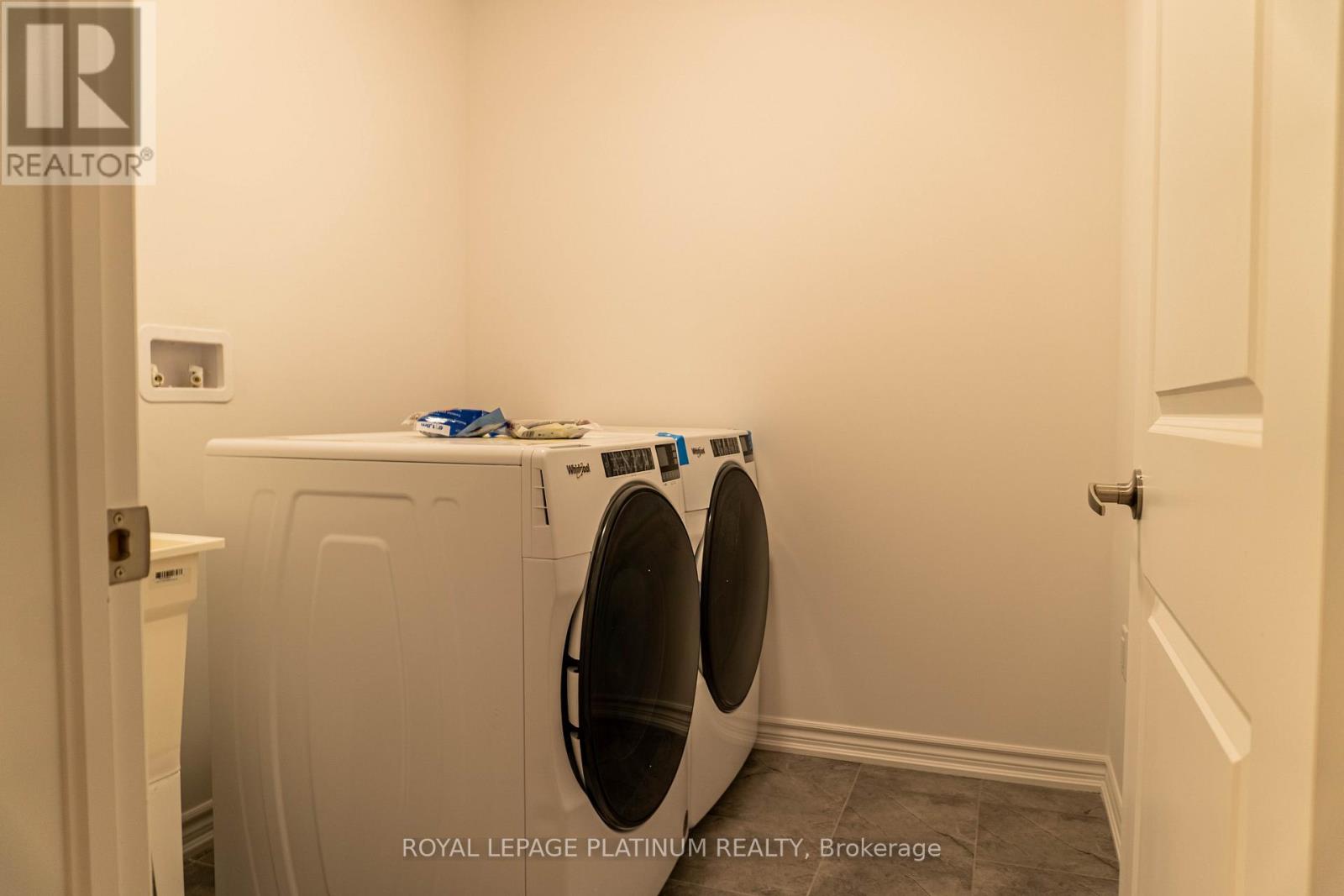 434 Vandusen Avenue, Southgate, Ontario  N0C 1B0 - Photo 31 - X12541464