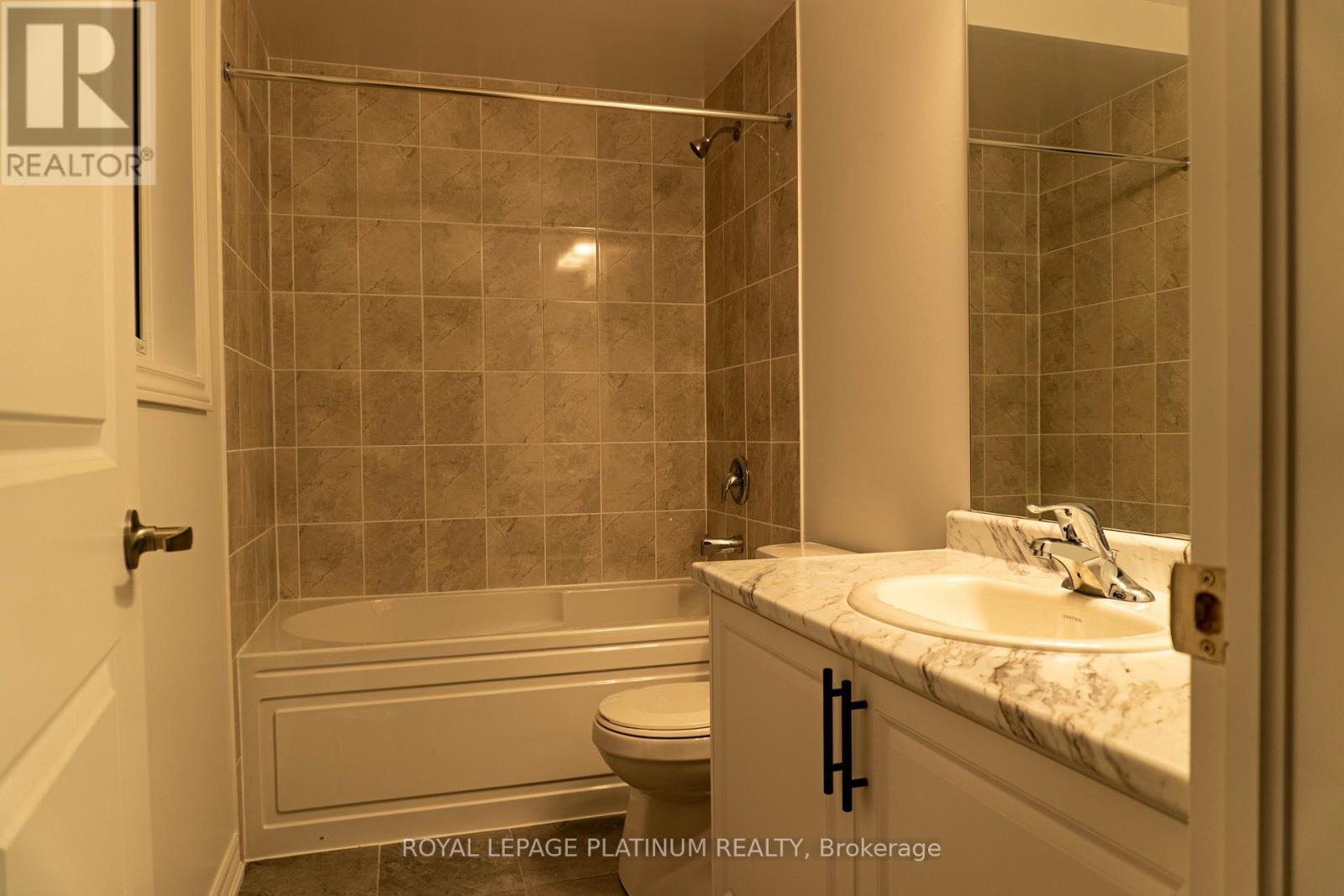 434 Vandusen Avenue, Southgate, Ontario  N0C 1B0 - Photo 41 - X12541464