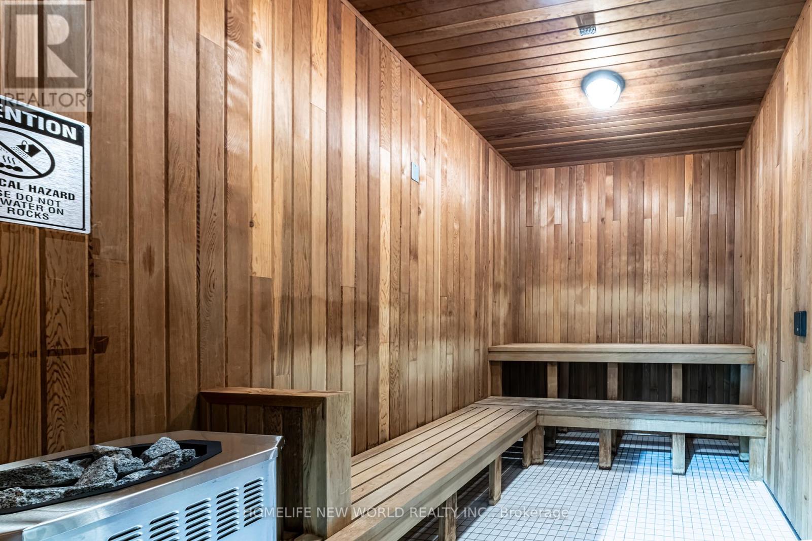 1512 - 65 Speers Road, Oakville, Ontario  L6K 0J1 - Photo 13 - W12549476