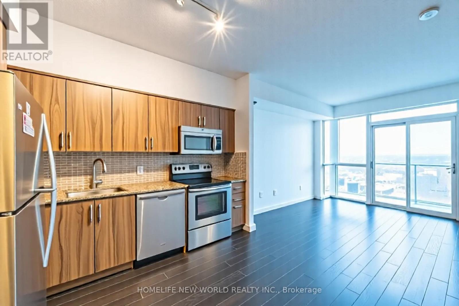 1512 - 65 Speers Road, Oakville, Ontario  L6K 0J1 - Photo 18 - W12549476