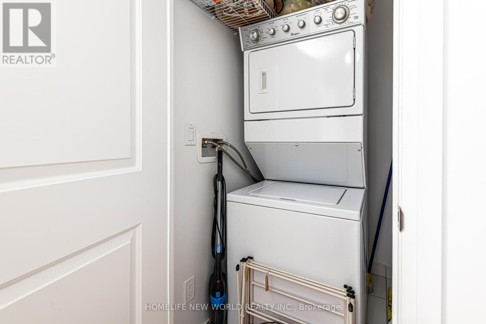 1512 - 65 Speers Road, Oakville, Ontario  L6K 0J1 - Photo 28 - W12549476