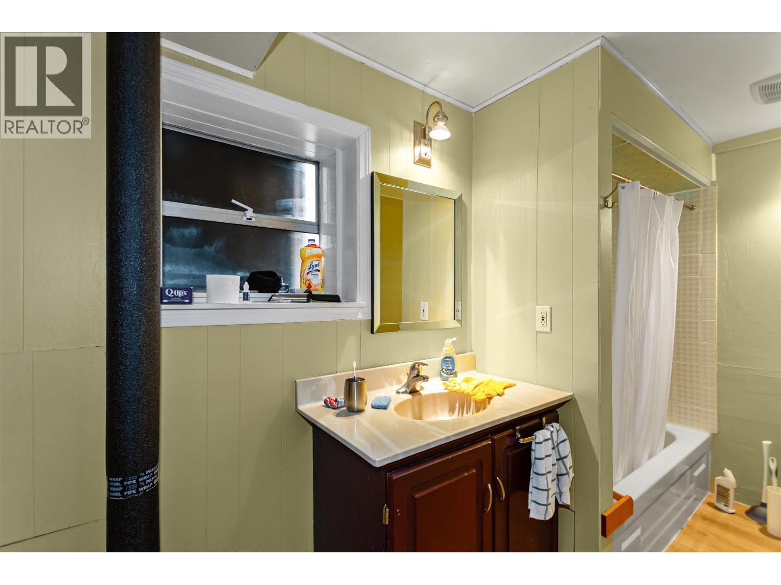 1615 Adanac Street, Vancouver, British Columbia  V5L 2C7 - Photo 25 - R3067562