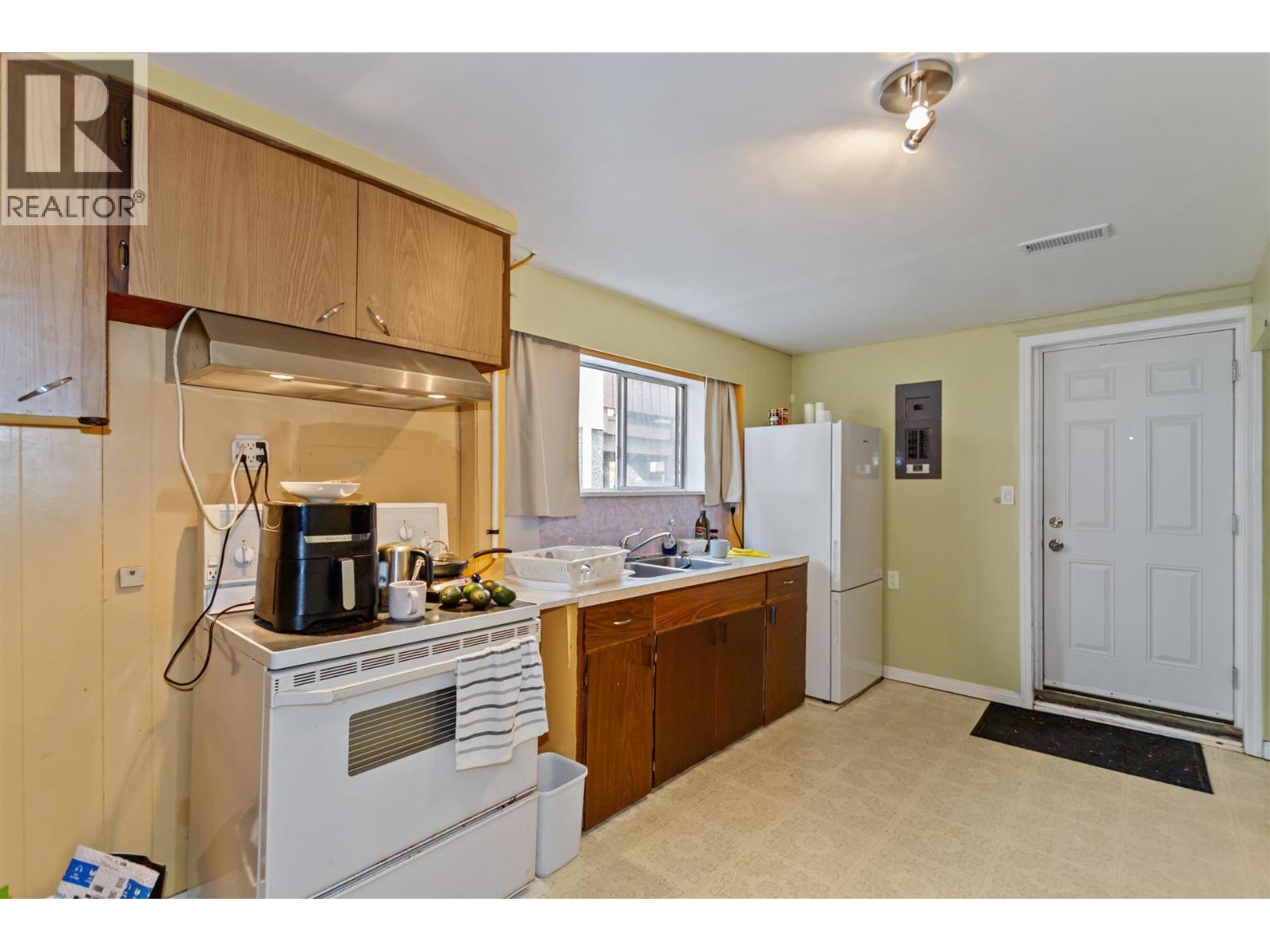 1615 Adanac Street, Vancouver, British Columbia  V5L 2C7 - Photo 17 - R3067562