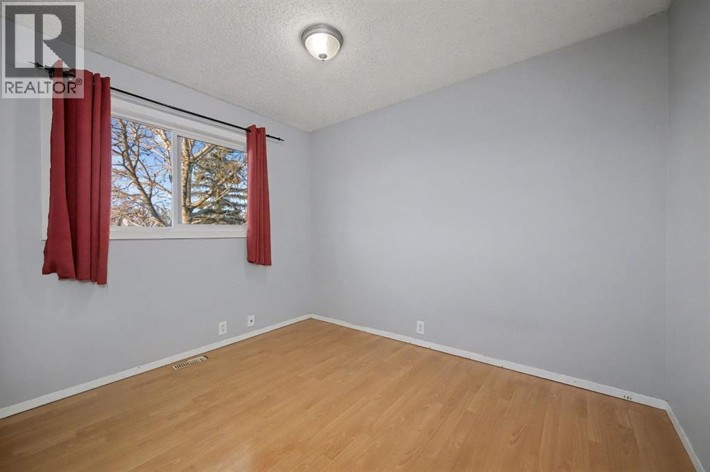 24 Hunters Gate, Okotoks, Alberta  T1S 1K9 - Photo 15 - A2269028