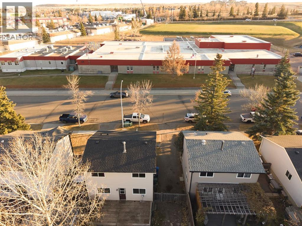 24 Hunters Gate, Okotoks, Alberta  T1S 1K9 - Photo 26 - A2269028