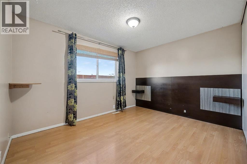 24 Hunters Gate, Okotoks, Alberta  T1S 1K9 - Photo 11 - A2269028