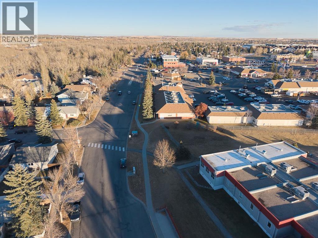 24 Hunters Gate, Okotoks, Alberta  T1S 1K9 - Photo 23 - A2269028