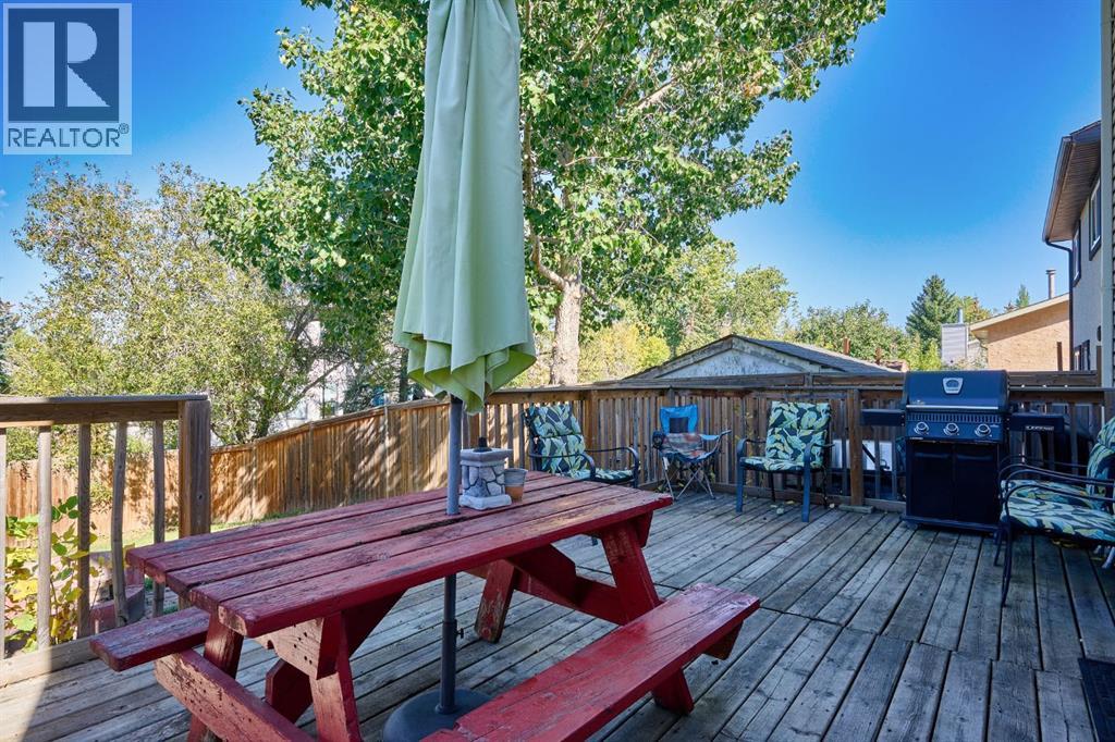 24 Hunters Gate, Okotoks, Alberta  T1S 1K9 - Photo 27 - A2269028