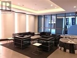 402 - 377 Madison Avenue, Toronto, Ontario  M4V 3E1 - Photo 8 - C12549526