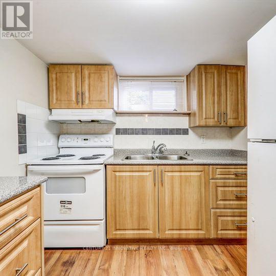 Main - 886 Brimorton Drive, Toronto, Ontario  M1G 2T6 - Photo 5 - E12549512