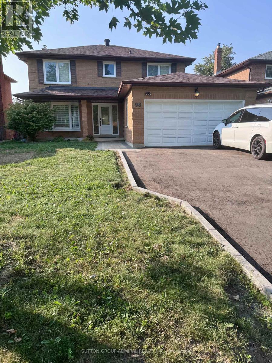 98 Golf Links Drive, Aurora, Ontario  L4G 3V3 - Photo 6 - N12549514