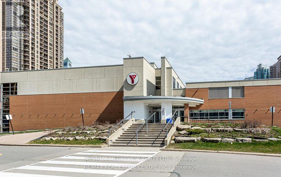 2410 - 330 Burnhamthorpe Road W, Mississauga, Ontario  L5B 3Y5 - Photo 10 - W12541118