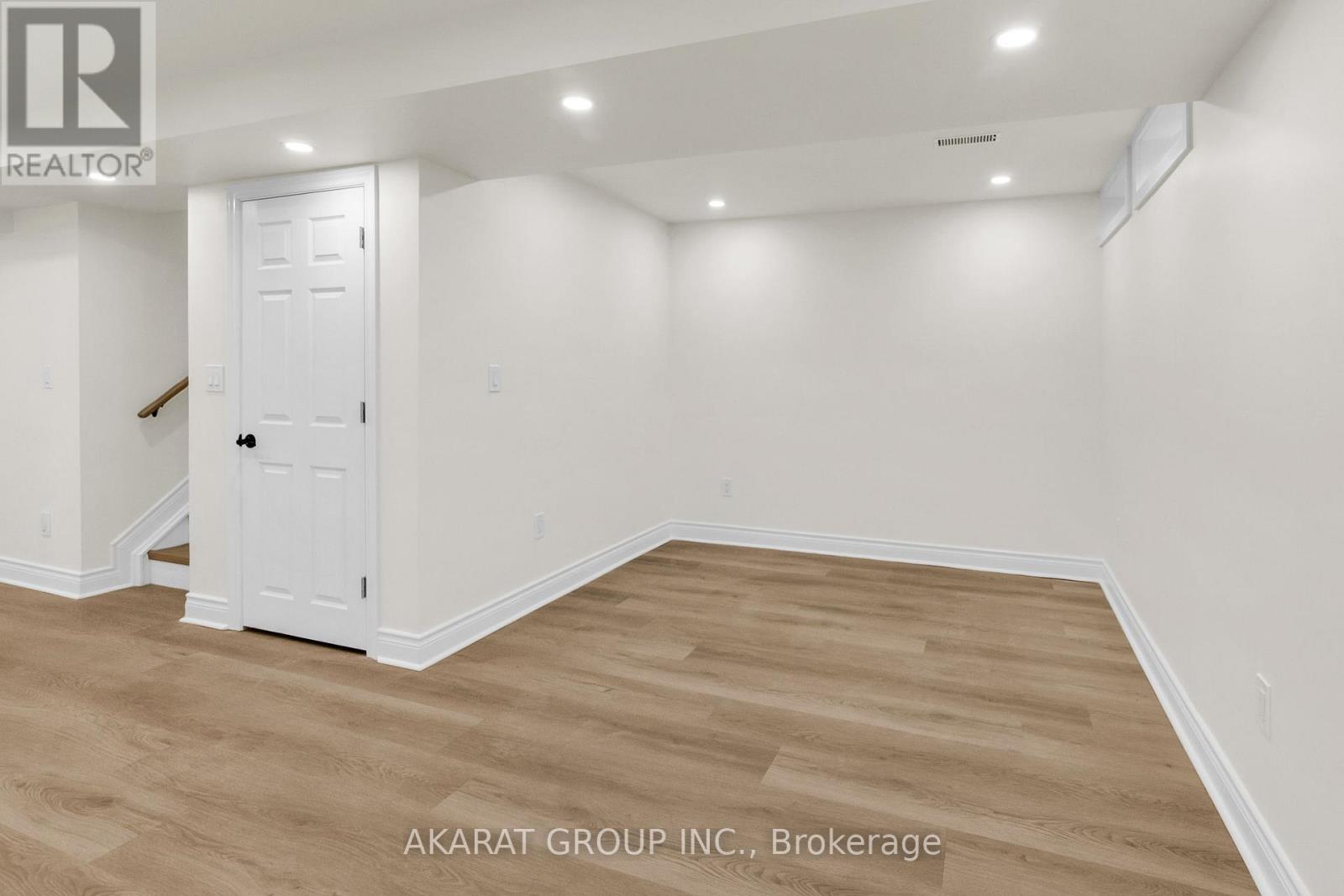 43 - 2250 Rockingham Drive, Oakville, Ontario L6H 6J3 - Photo 34 - W12523696